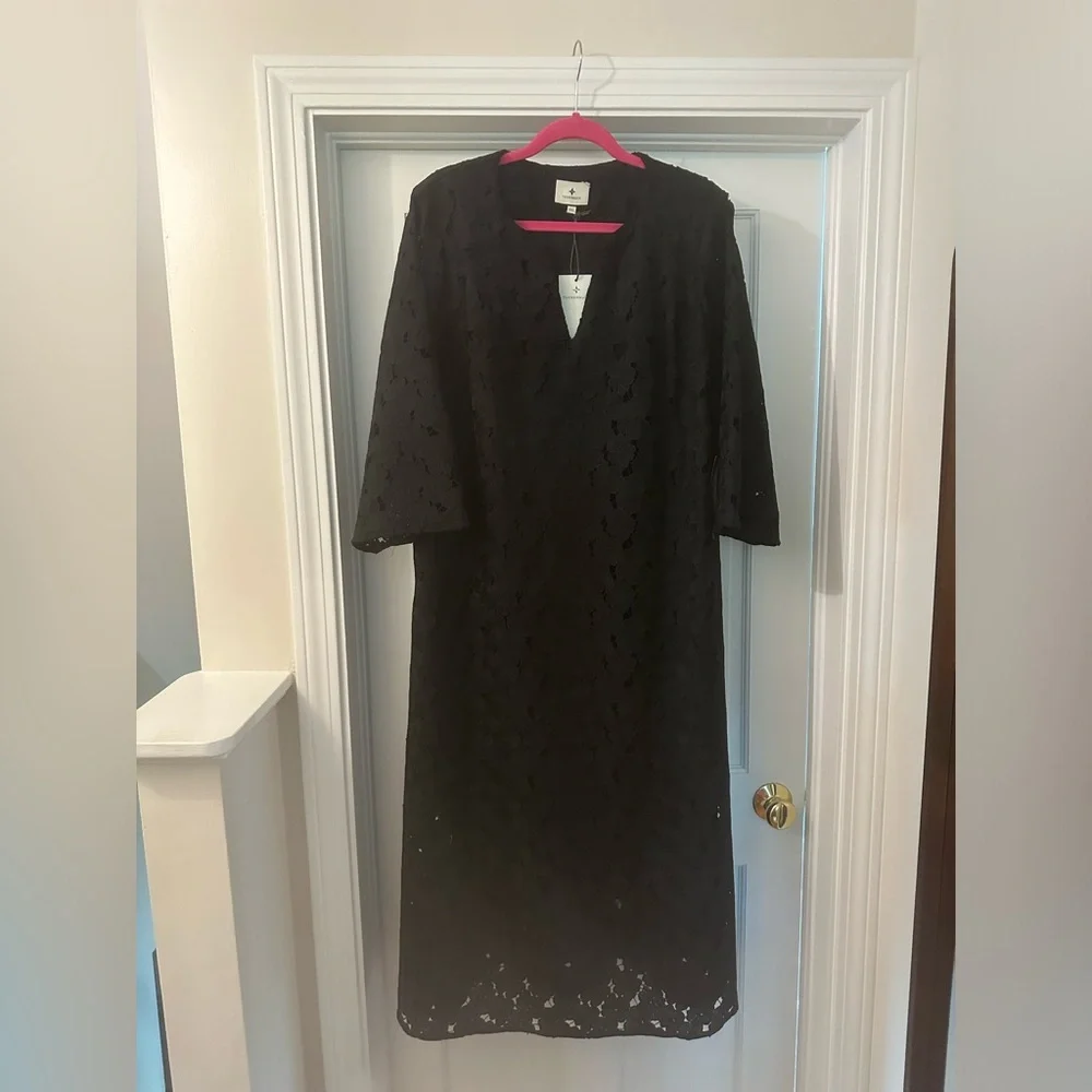 Black lace Tuckernuck dress/kaftan - Picture 1 of 4